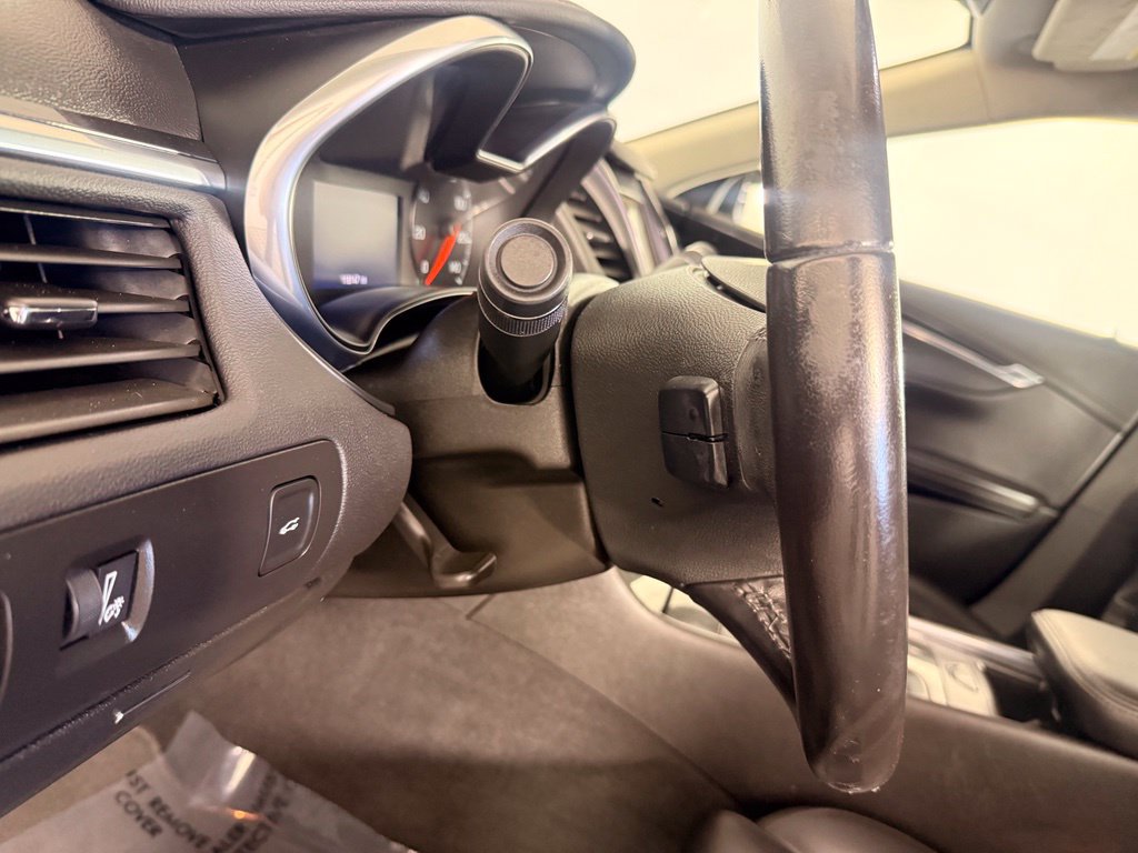 Used 2018 Chevrolet Impala LT FWD image 32