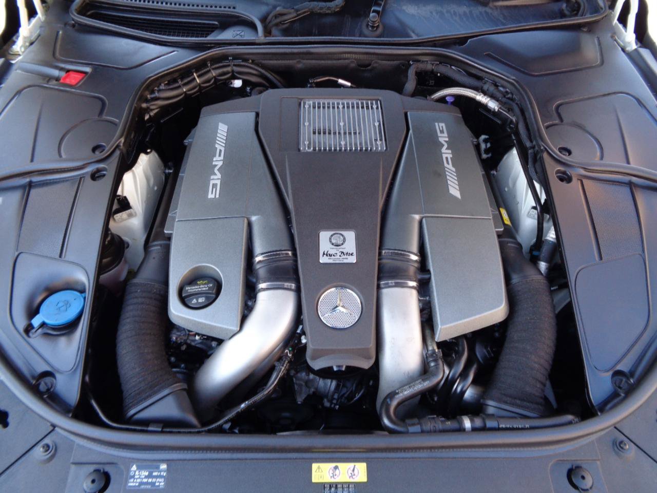 Used 2016 Mercedes-Benz S 63 AMG 4MATIC Coupe w/ Driver Assistance Package image 9