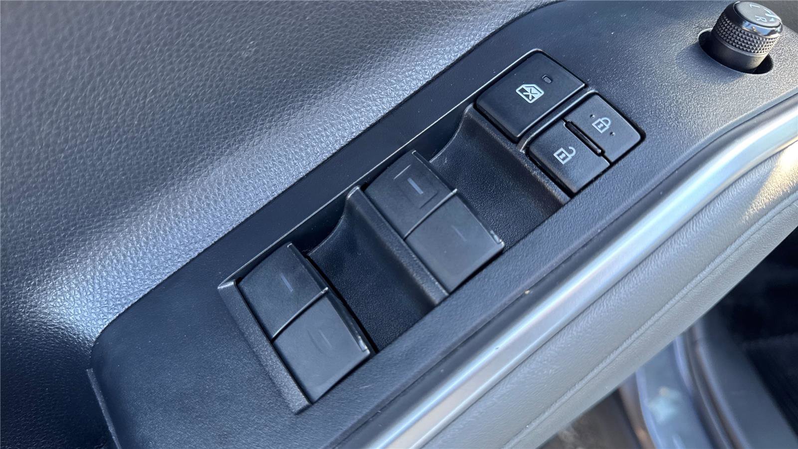 Used 2022 Toyota Highlander XLE image 20