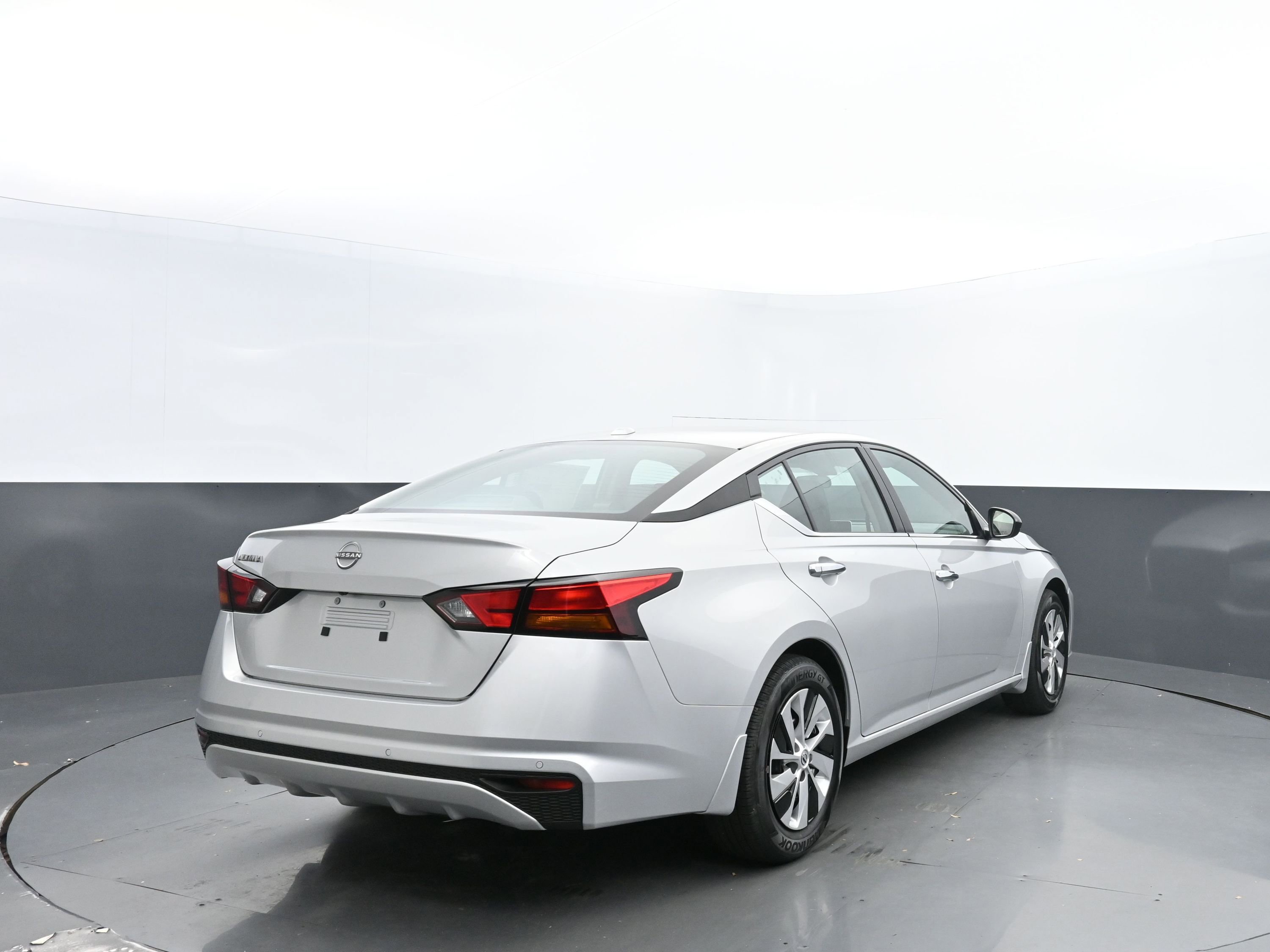 New 2025 Nissan Altima 2.5 S image 5