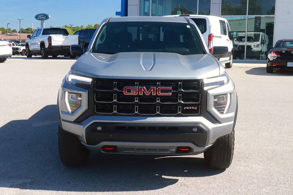 Used 2023 GMC Canyon AT4 w/ AT4 Premium Package AWD/4WD image 2