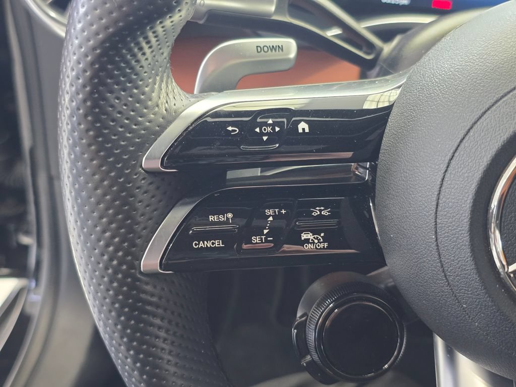Used 2022 Mercedes-Benz SL 63 AMG 4MATIC image 11