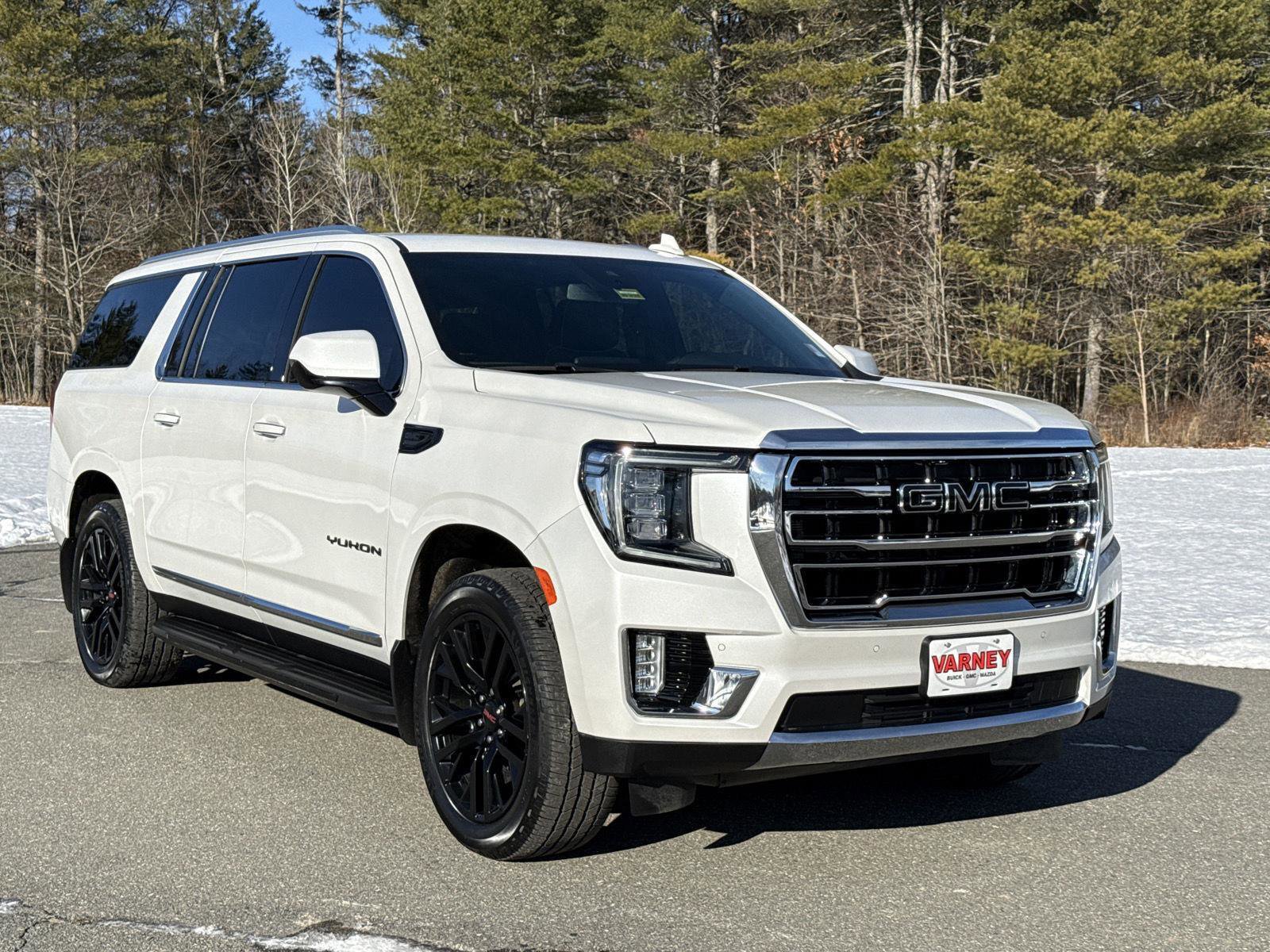 Used 2024 GMC Yukon XL SLT image 4