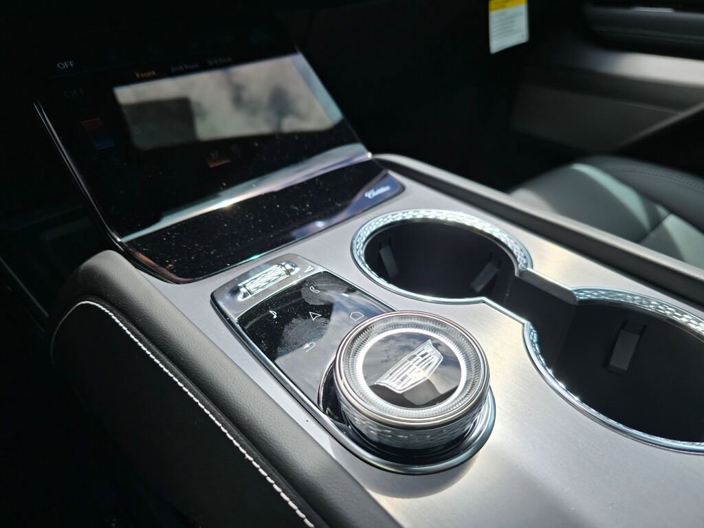 New 2026 Cadillac Vistiq Luxury image 21