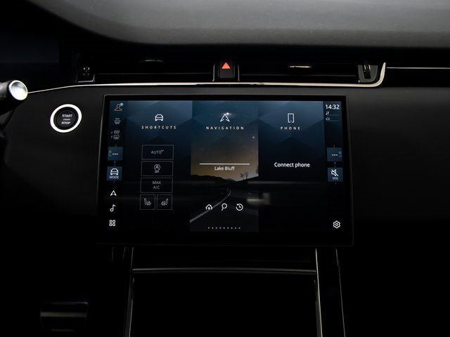 Certified 2025 Land Rover Range Rover Evoque Dynamic SE image 18