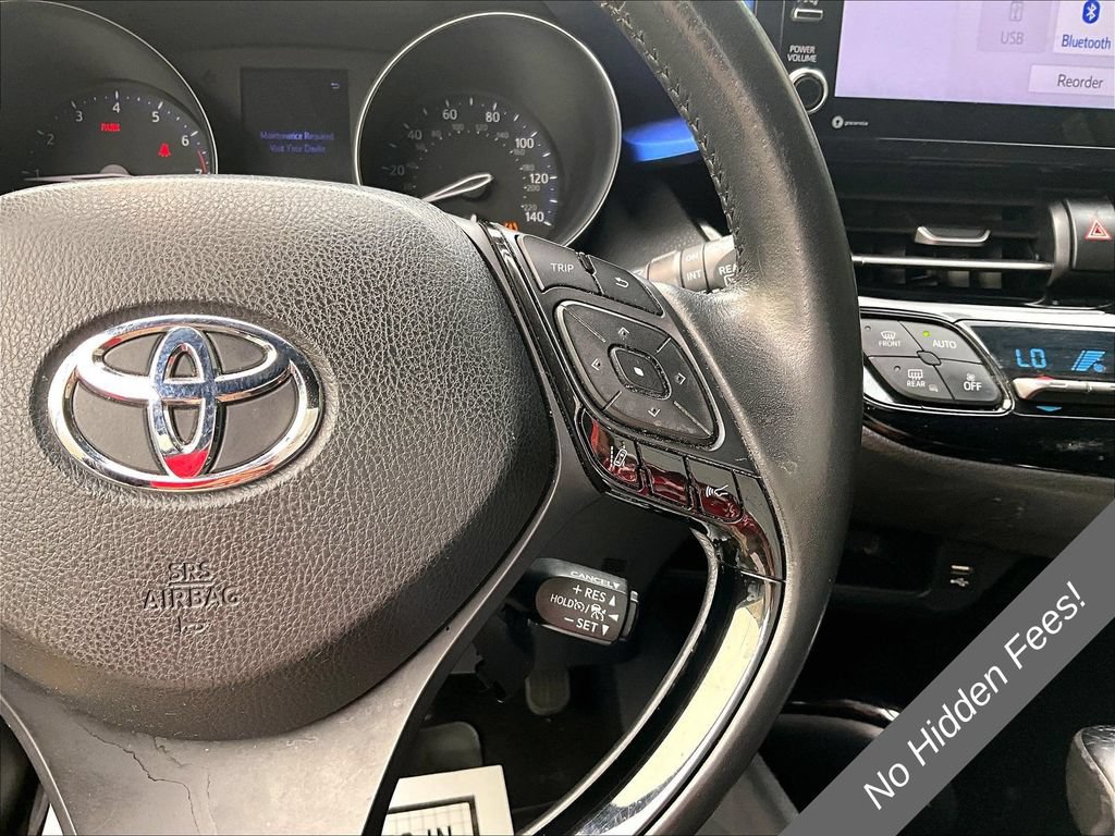 Used 2020 Toyota C-HR XLE FWD image 11