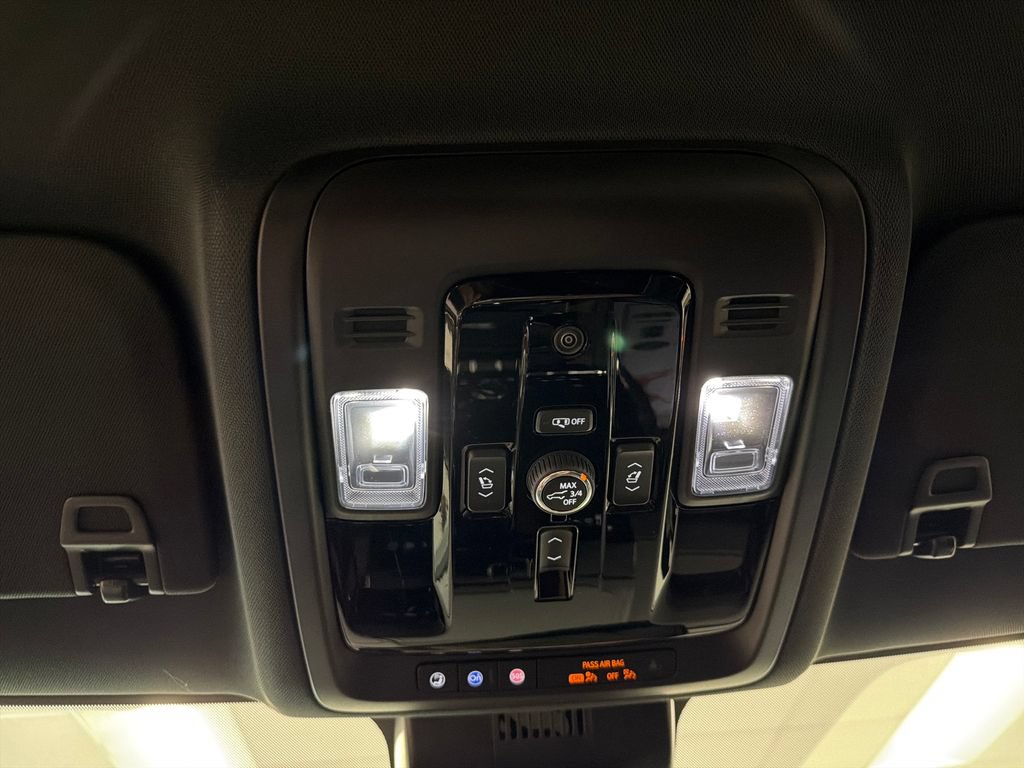 New 2026 GMC Yukon XL Elevation RWD image 16