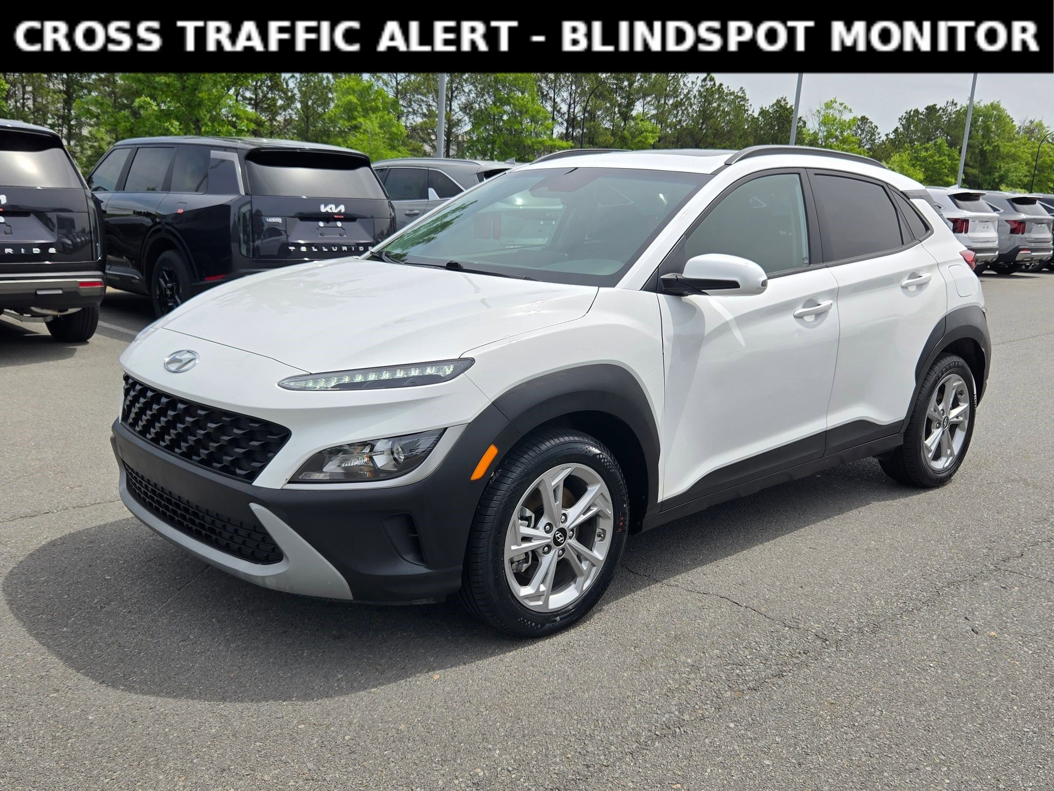 Used 2023 Hyundai Kona SEL w/ Convenience Package AWD/4WD image 3