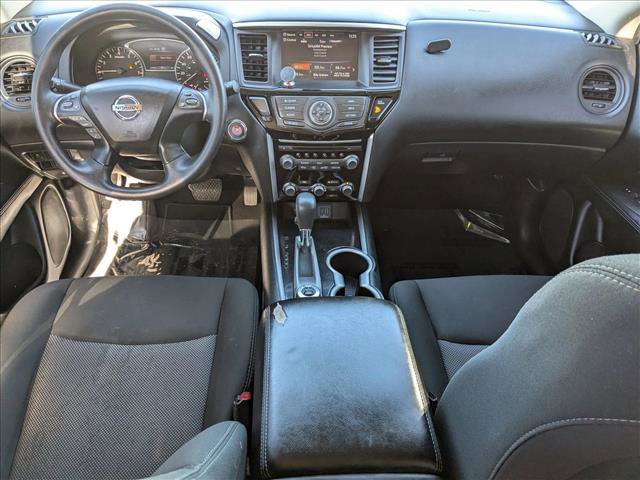 Used 2019 Nissan Pathfinder S image 15