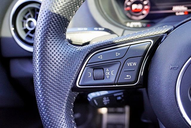 Used 2020 Audi S3 Premium Plus image 33