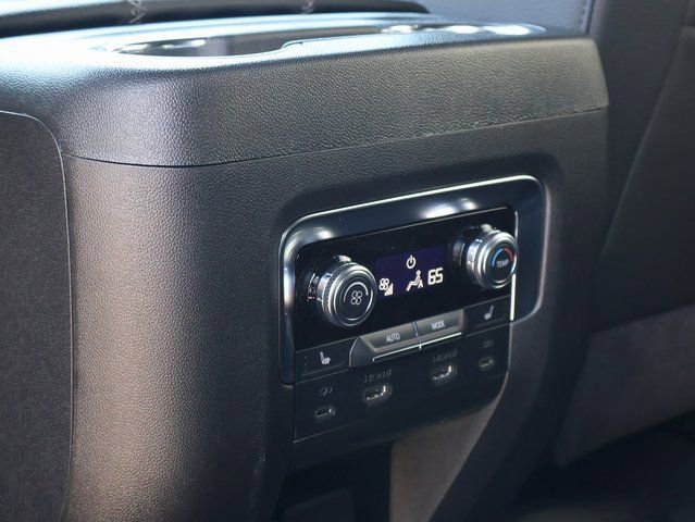 New 2026 GMC Yukon Elevation w/ Elevation Premium Package AWD/4WD image 20