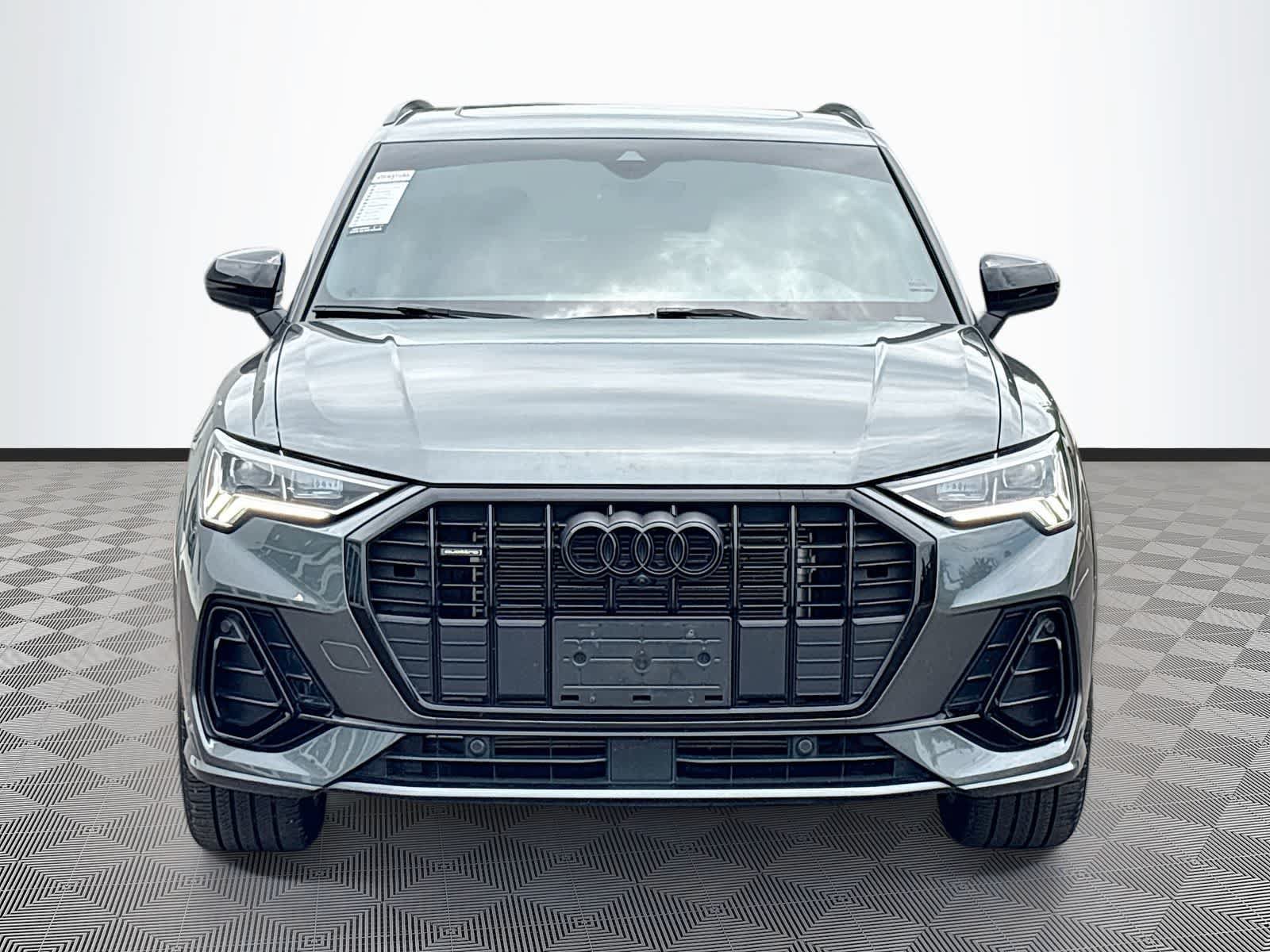 Used 2025 Audi Q3 2.0T Premium Plus AWD/4WD image 2