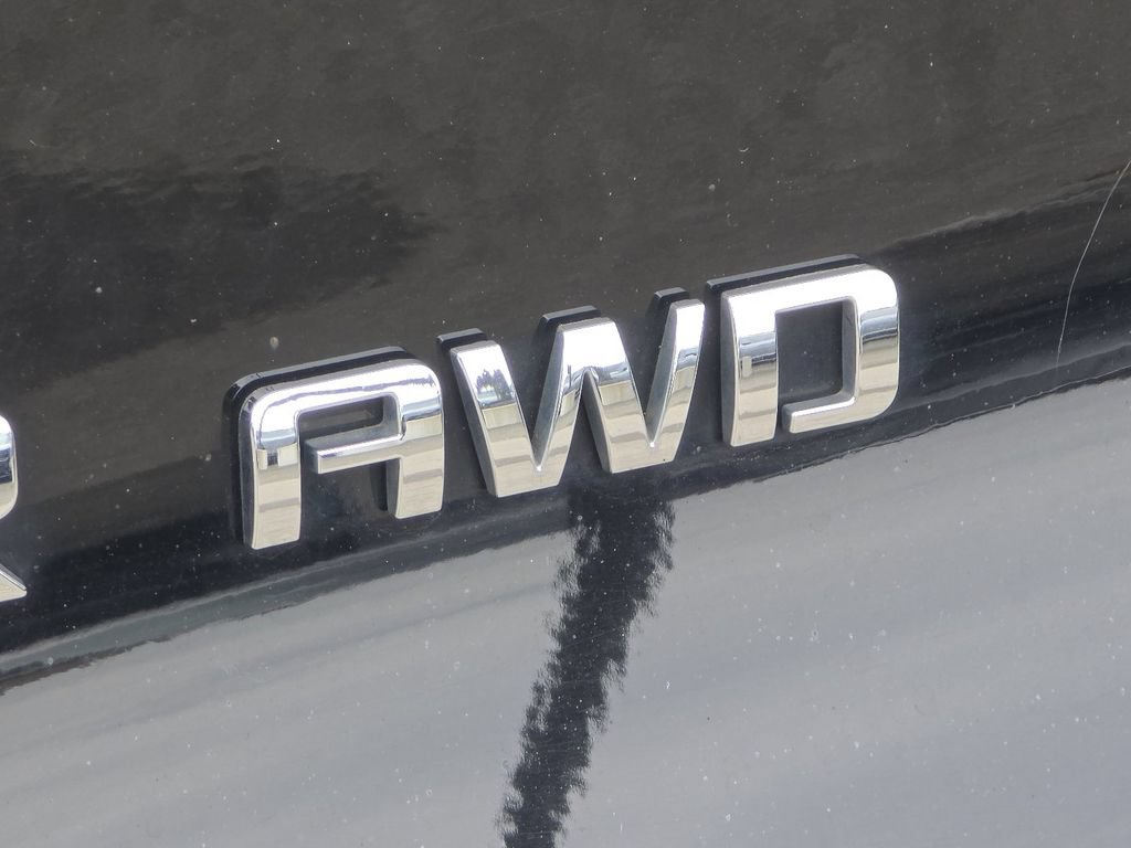 Used 2025 Chevrolet Blazer LT AWD/4WD image 4