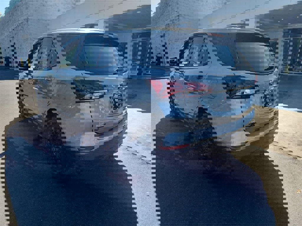 Certified 2023 Chevrolet Equinox LS w/ Sport Edition image 7