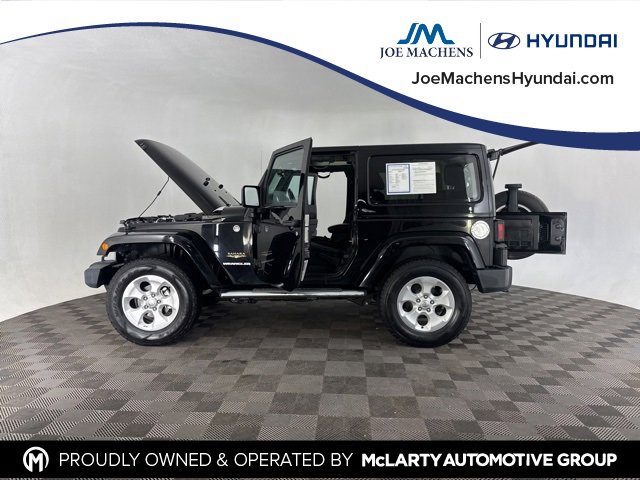 Used 2014 Jeep Wrangler Sahara w/ Mopar Chrome Edition Group image 10