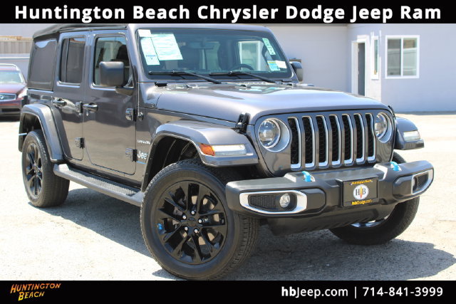 Used 2023 Jeep Wrangler Unlimited Sahara w/ Cold Weather Group