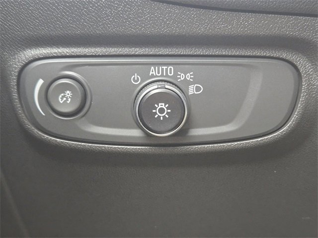 Certified 2023 Chevrolet Equinox LT image 22