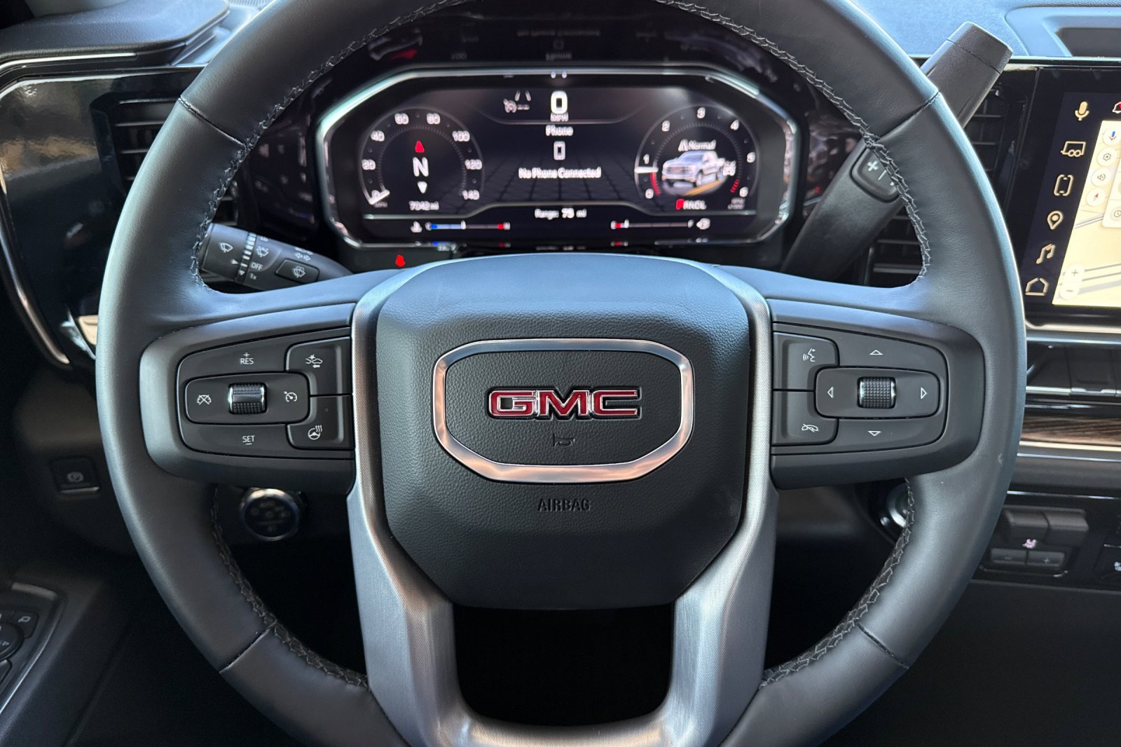 Used 2025 GMC Sierra 1500 Elevation image 29