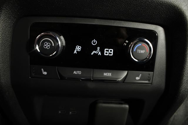 New 2026 Chevrolet Traverse RS image 21