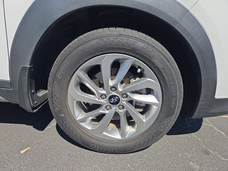 Used 2017 Hyundai Tucson SE image 29