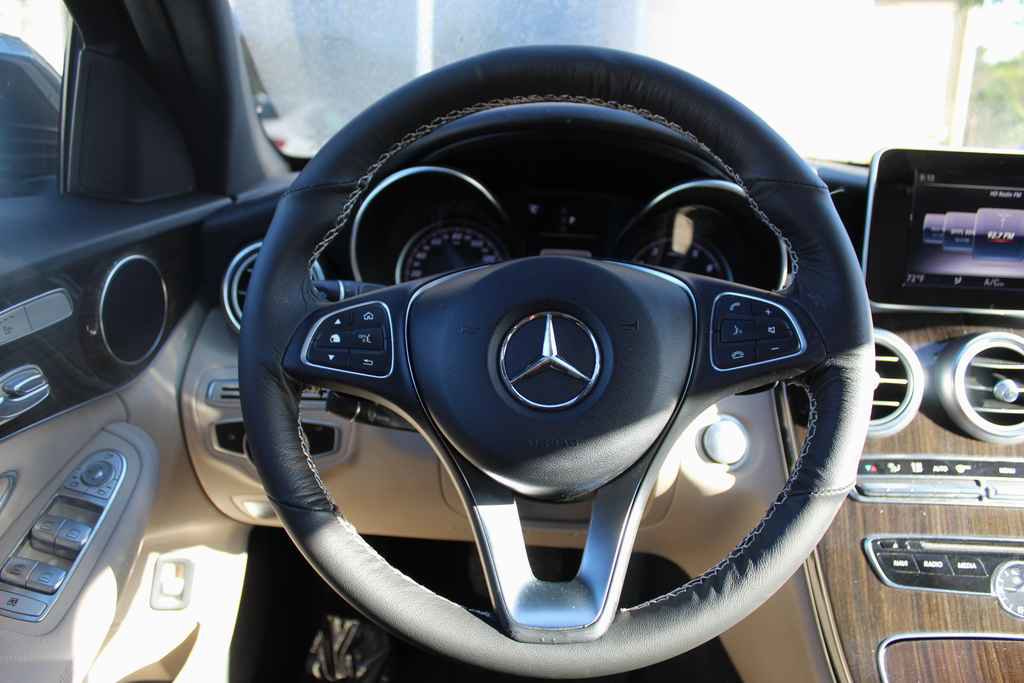 Used 2018 Mercedes-Benz C 300 Sedan image 15