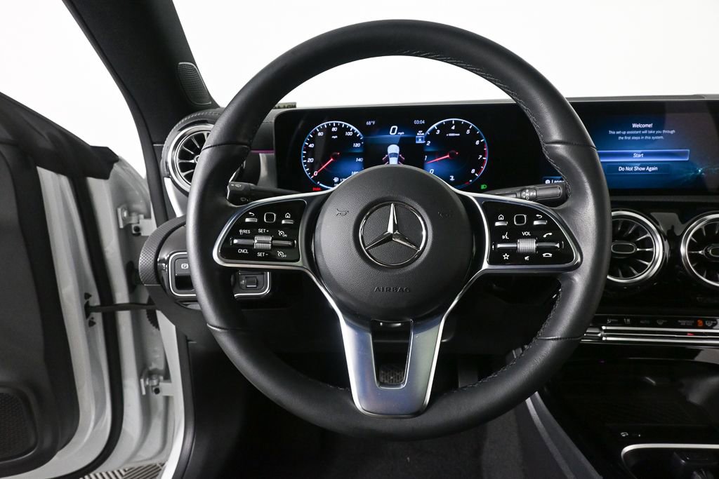 Certified 2023 Mercedes-Benz CLA 250 image 2