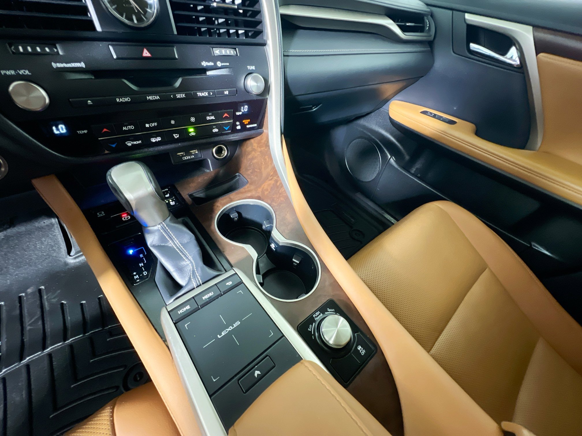 Used 2022 Lexus RX 350 FWD w/ Premium Package image 26