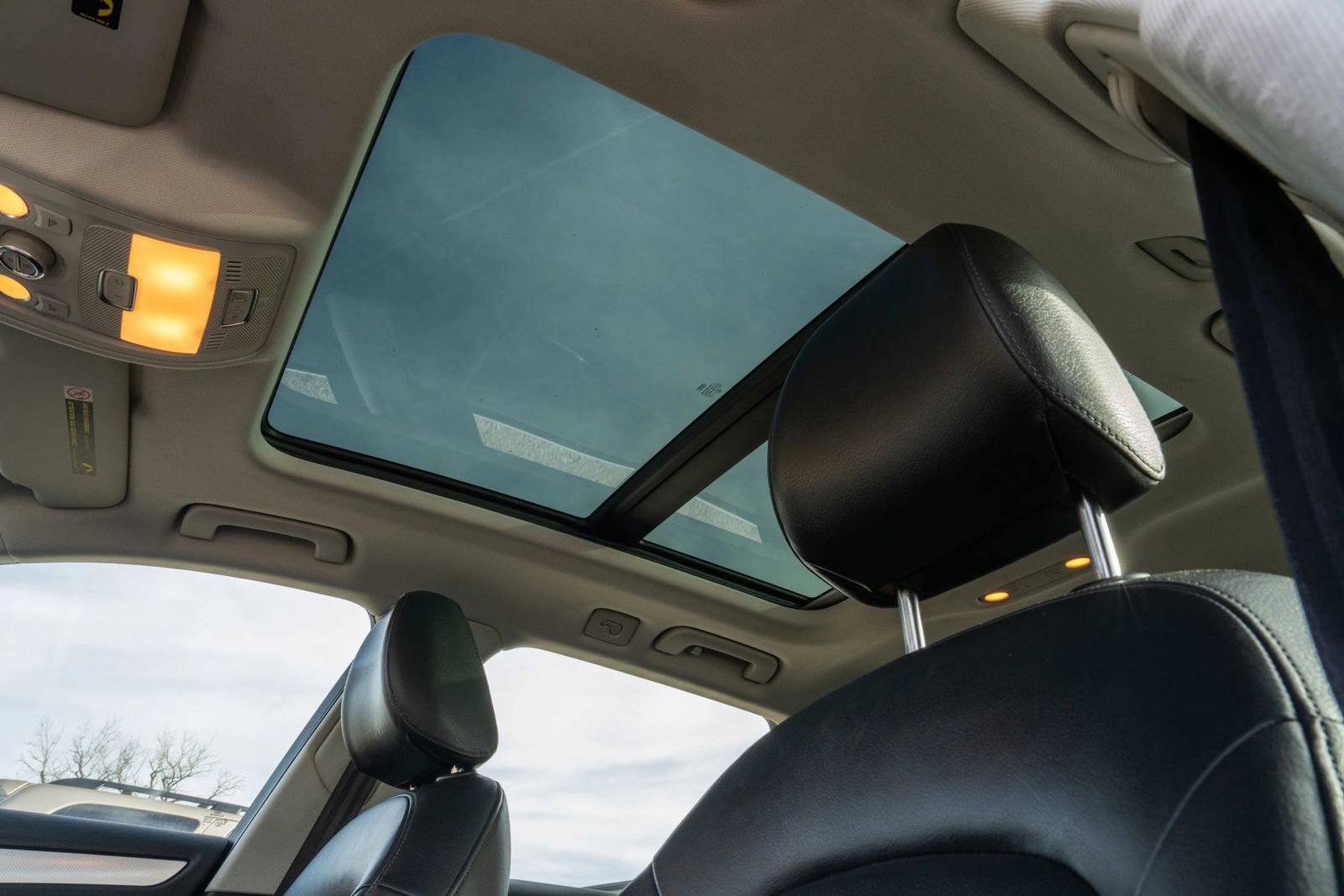 Used 2011 Audi A4 2.0T Premium Plus image 28