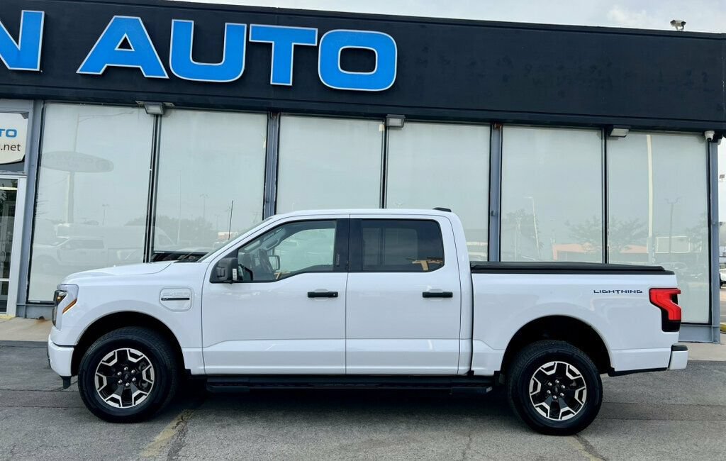 Used 2022 Ford F150 Lightning XLT w/ Tow Technology Package AWD/4WD image 46