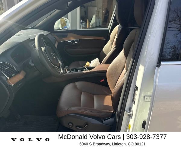 Used 2024 Volvo XC90 T8 Plus w/ Protection Package Premier image 5