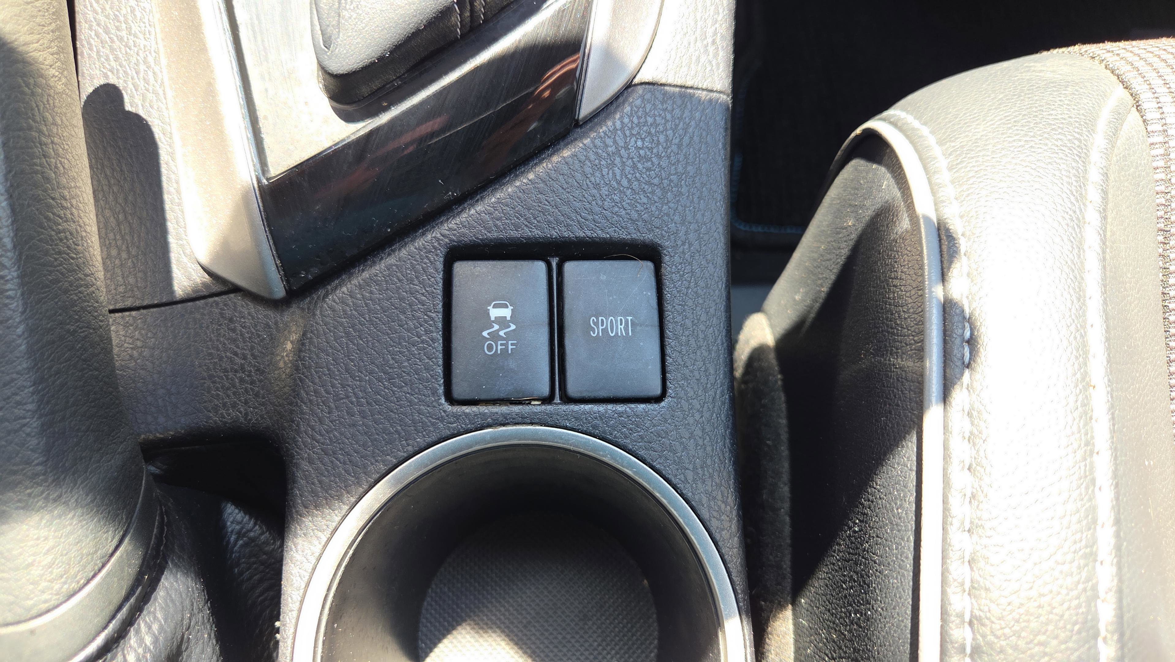 Used 2015 Toyota Corolla S FWD image 23