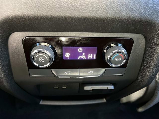 Used 2025 Chevrolet Traverse Z71 w/ Driver Confidence Package image 7