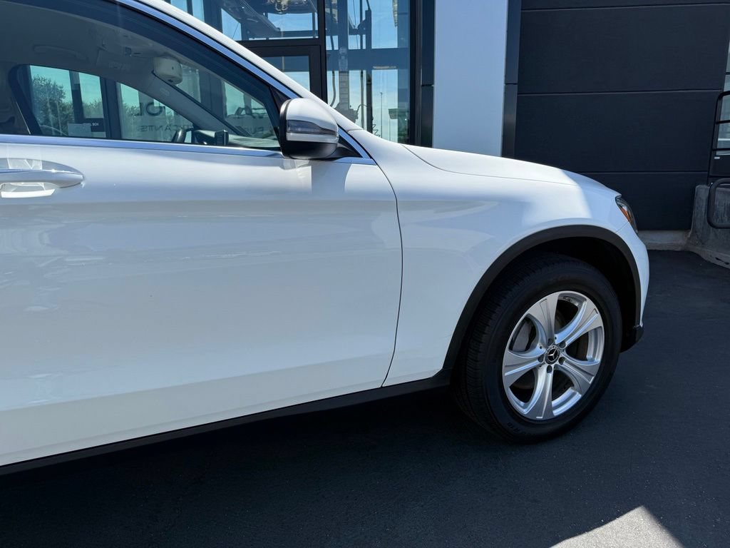 Used 2018 Mercedes-Benz GLC 300 4MATIC image 14