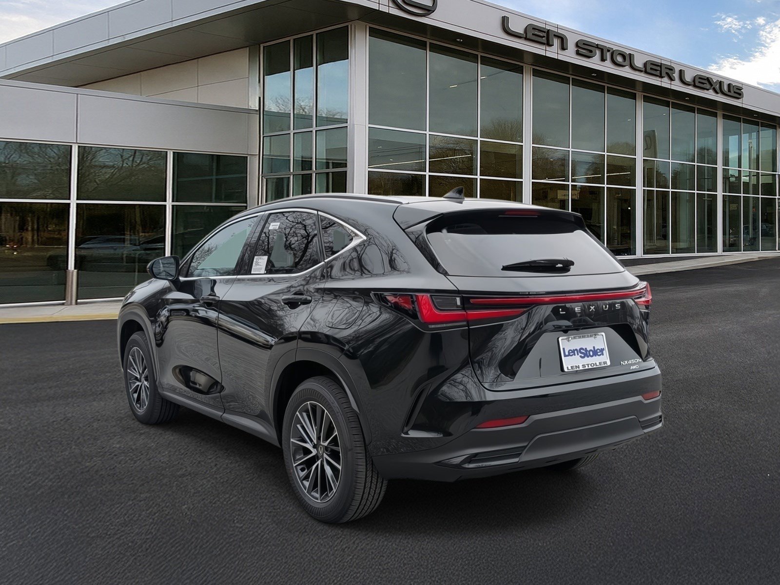 New 2026 Lexus NX 450h+ 450h image 3
