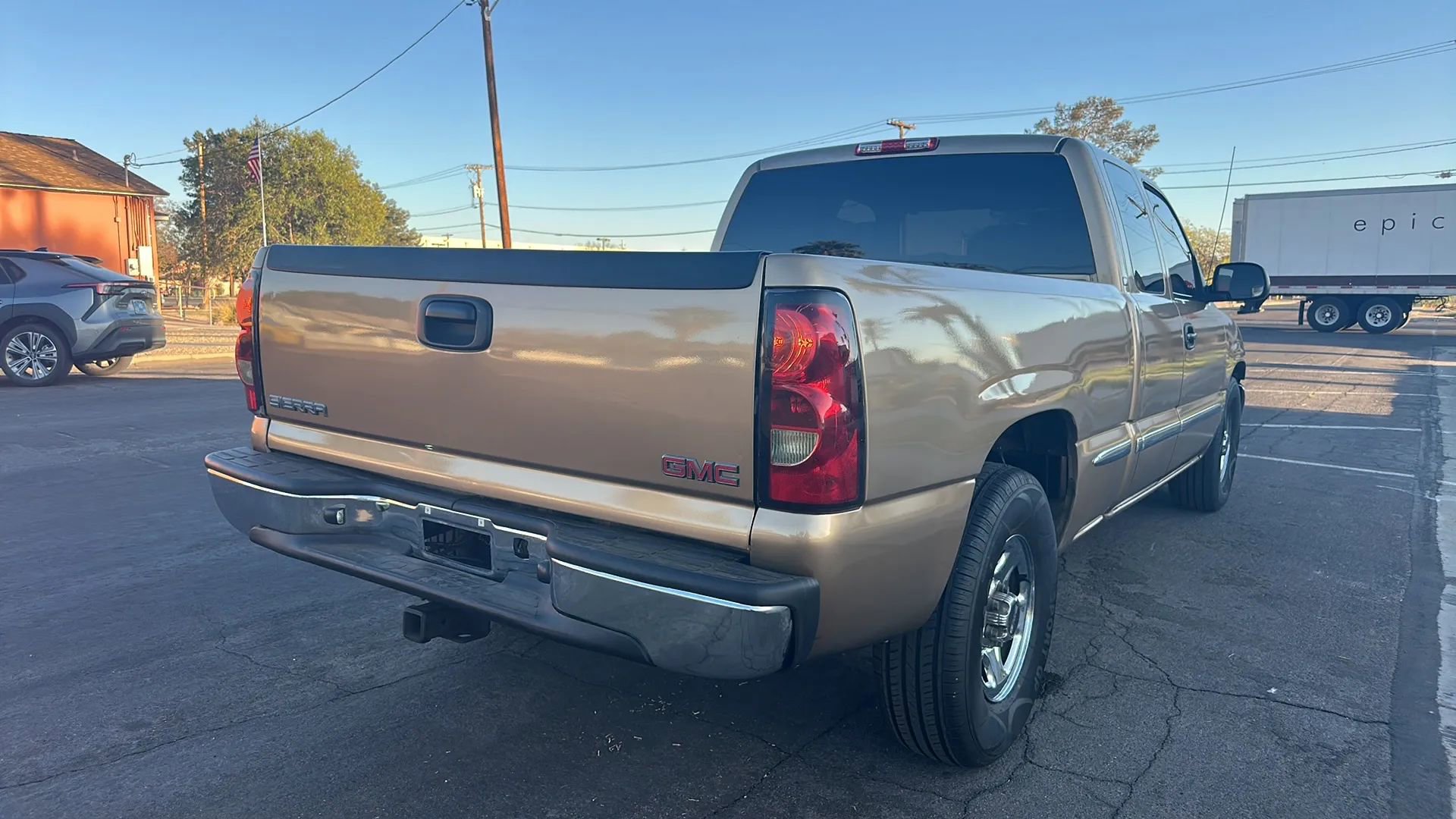 Used 2000 GMC Sierra 1500 2WD Extended Cab image 10