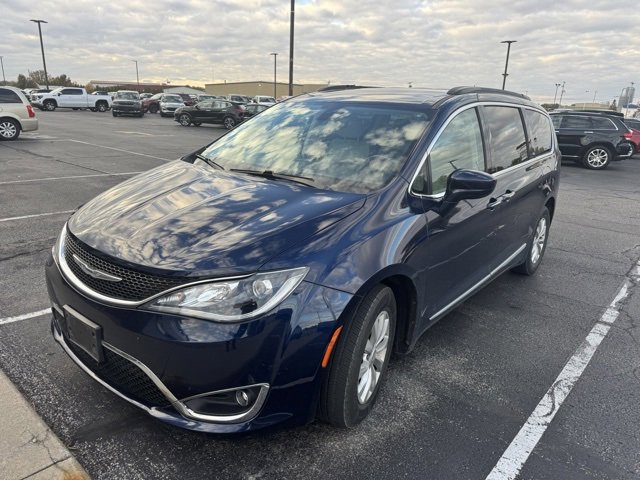 Used 2017 Chrysler Pacifica Touring-L