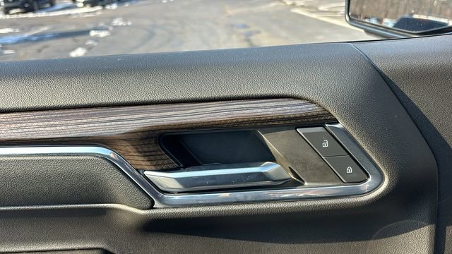 Used 2024 Chevrolet Silverado 1500 LT Trail Boss w/ LT Trail Boss Premium Package image 18