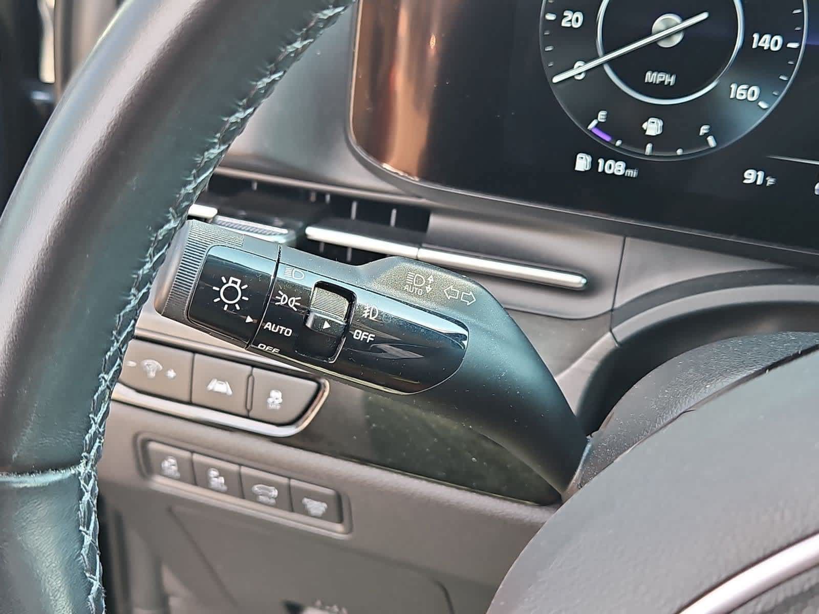 Used 2023 Kia Carnival SX FWD image 25