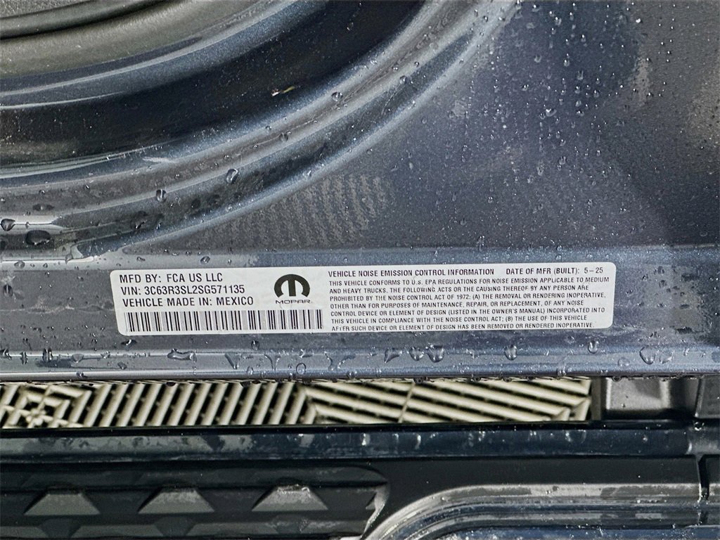 New 2025 RAM 3500 Limited w/ Towing Technology Group image 19