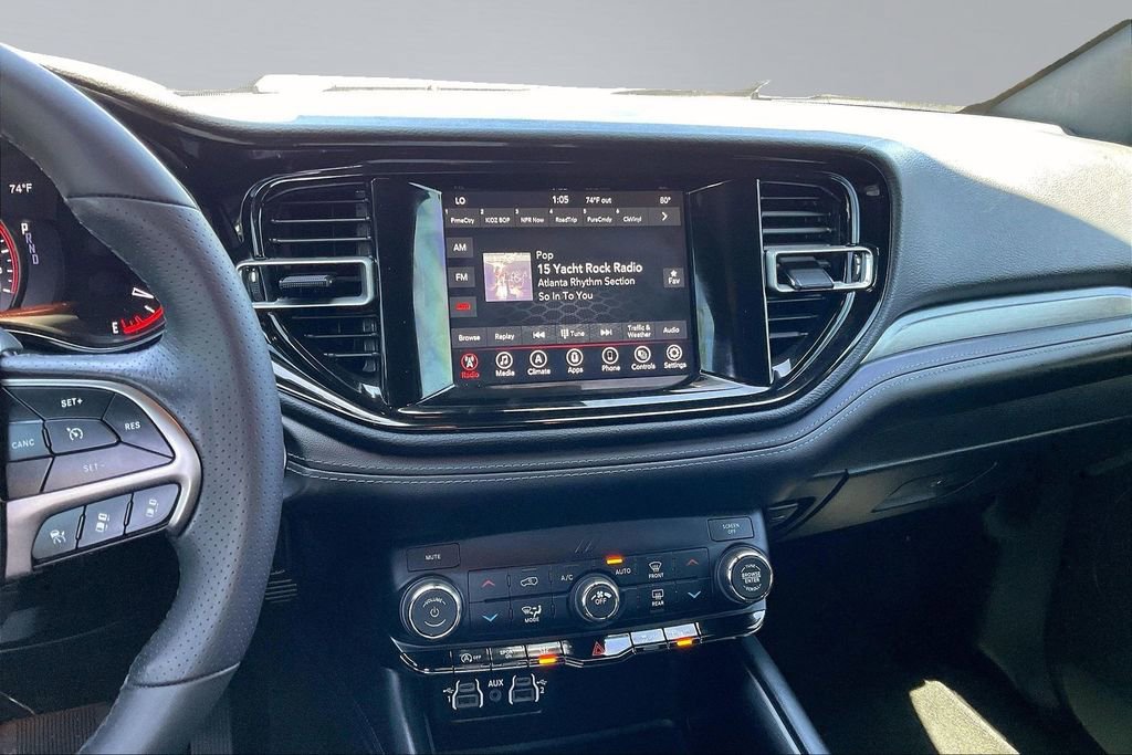 Used 2023 Dodge Durango SXT Launch Edition RWD image 10