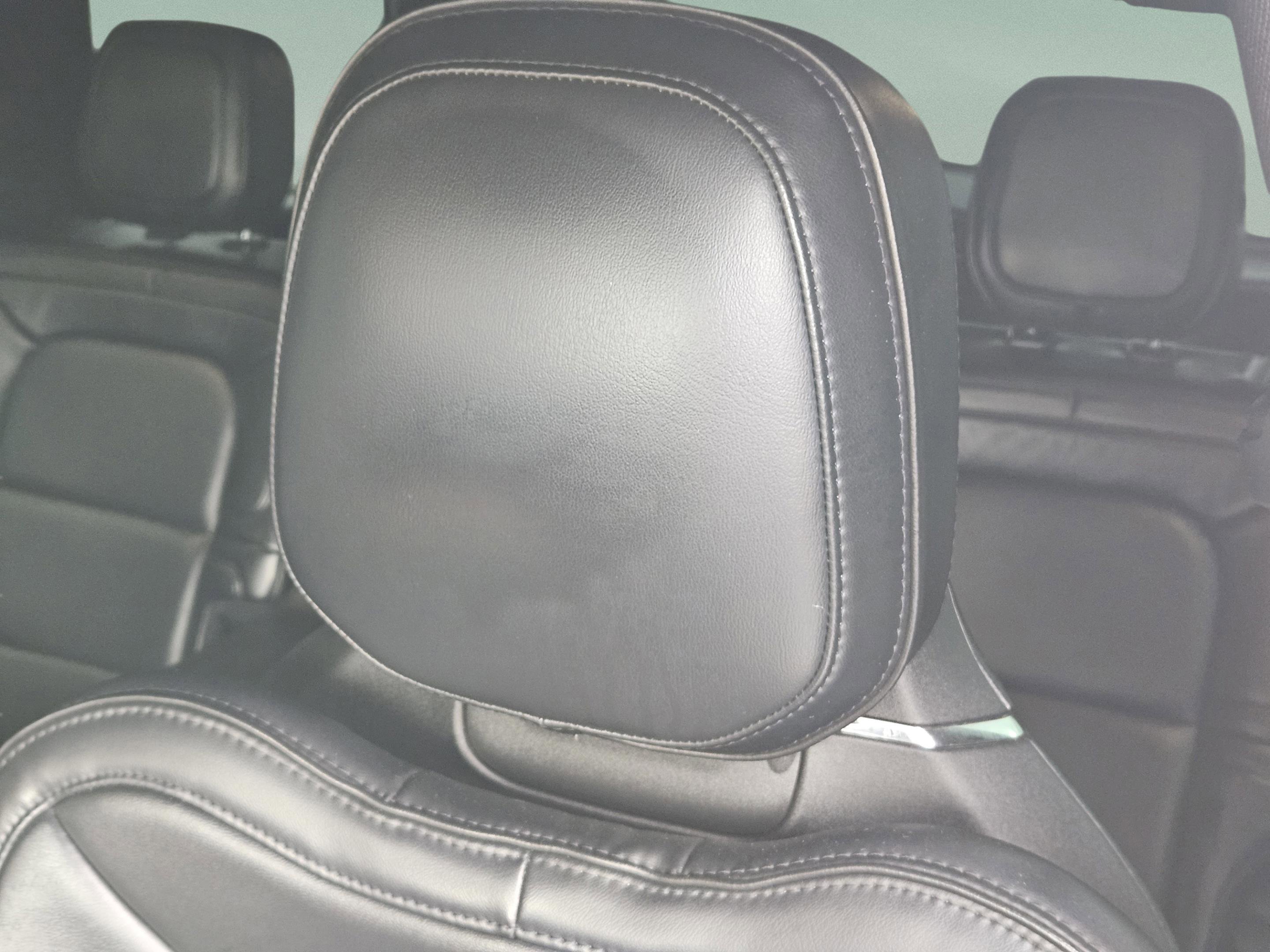 Used 2019 Lincoln Navigator Reserve AWD/4WD image 15