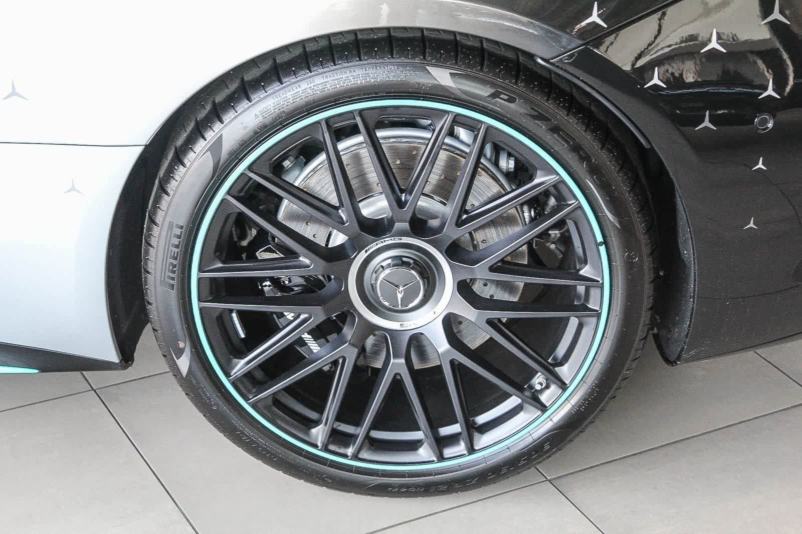 New 2024 Mercedes-Benz SL 63 AMG 4MATIC image 7