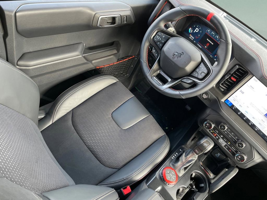 New 2025 Ford Bronco Raptor image 14