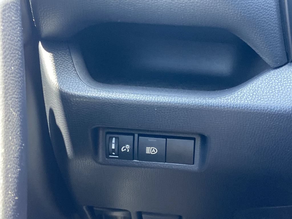 Used 2024 Toyota RAV4 XLE AWD/4WD image 13