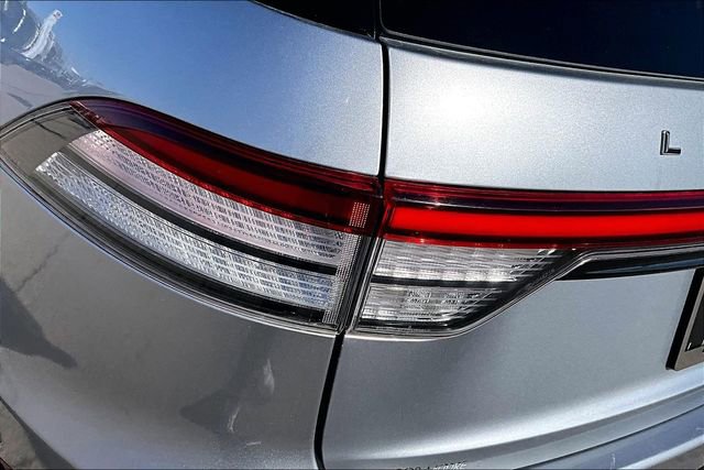 Used 2020 Lincoln Aviator Black Label image 31