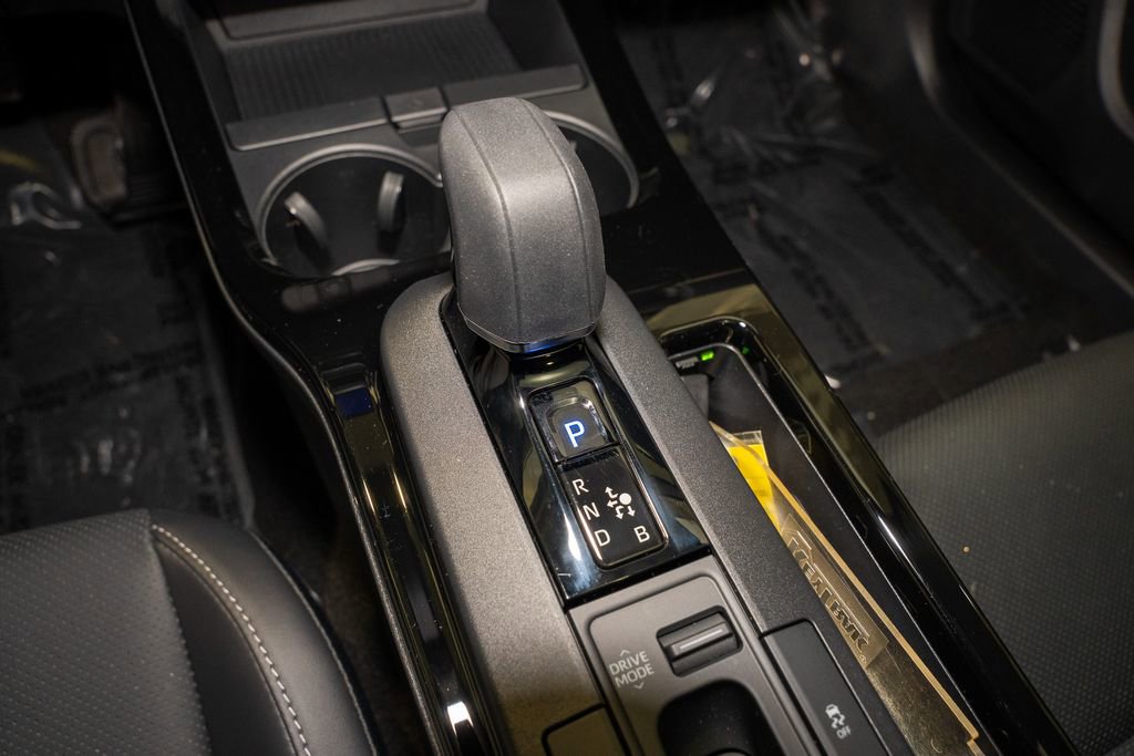 Used 2026 Toyota Prius XLE image 17