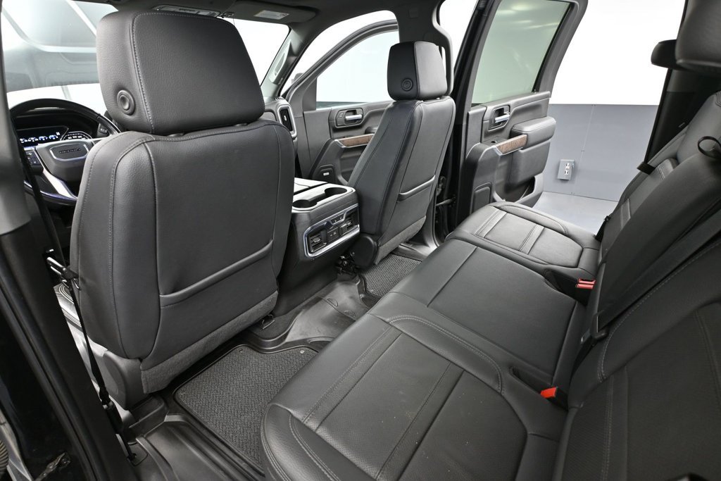 Used 2021 GMC Sierra 2500 Denali w/ Denali Ultimate Package AWD/4WD image 28