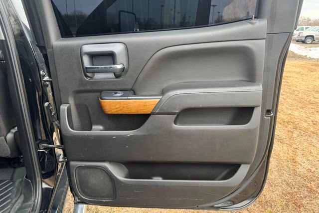 Used 2018 Chevrolet Silverado 2500 LTZ w/ Duramax Plus Package image 18