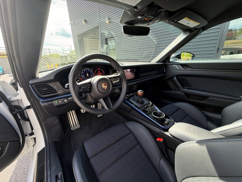 Certified 2026 Porsche 911 Carrera T RWD image 4