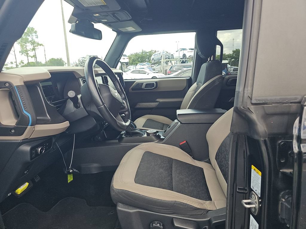 Used 2023 Ford Bronco Wildtrak AWD/4WD image 3